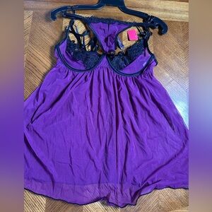 Dreamgirl Women Lingerie purple Set
O/S